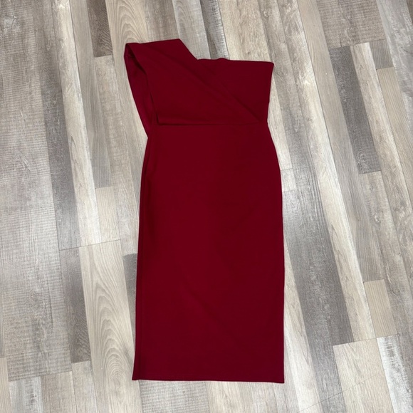 NWT Pretty Little Thing one shoulder drape fromt midi dress ❤️ - Picture 3 of 7